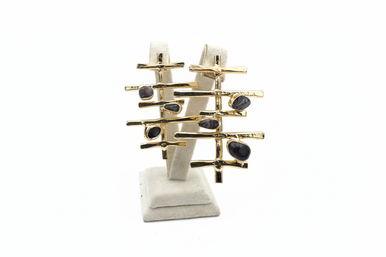 Altın Rengi Siyah Taşlı Merdiven Küpe