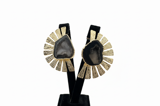 Altın Rengi Gri Taşlı Güneş Küpe