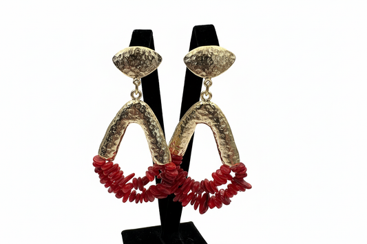 Altın Kemer Kırmızı Mercan Boncuklu Küpe