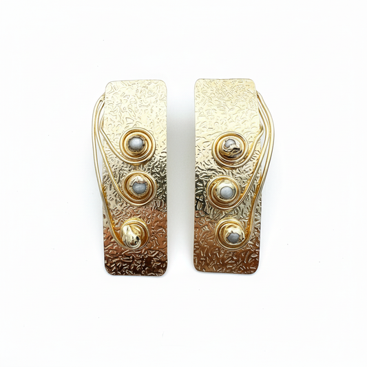 Gold Dövümü Dikdörtgen Taşlı Küpe