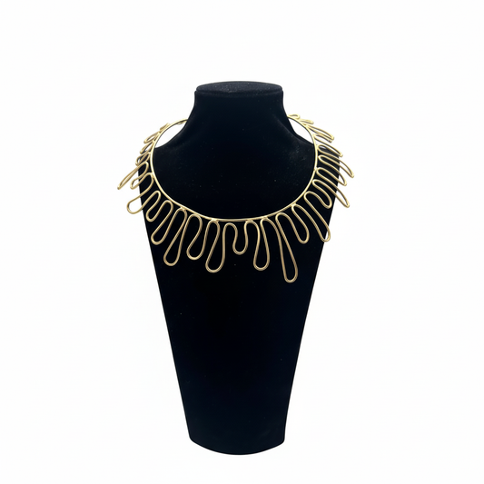 Siyah Mineli Damla Desenli Altın Rengi Boyunluk Kolye