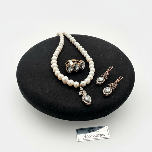 Gerçek 9mm inci takı seti - beyaz zemin