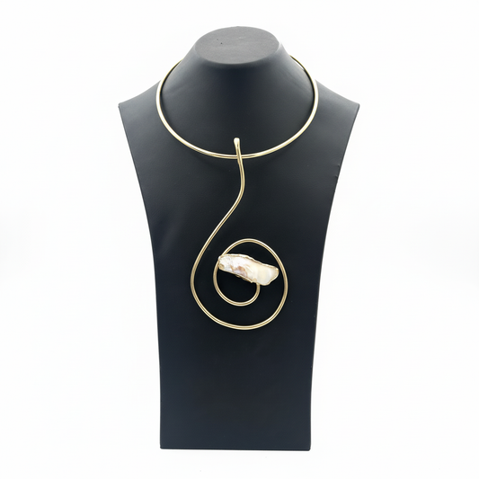 Pirinç Spiral Kristal Taşlı Kolye